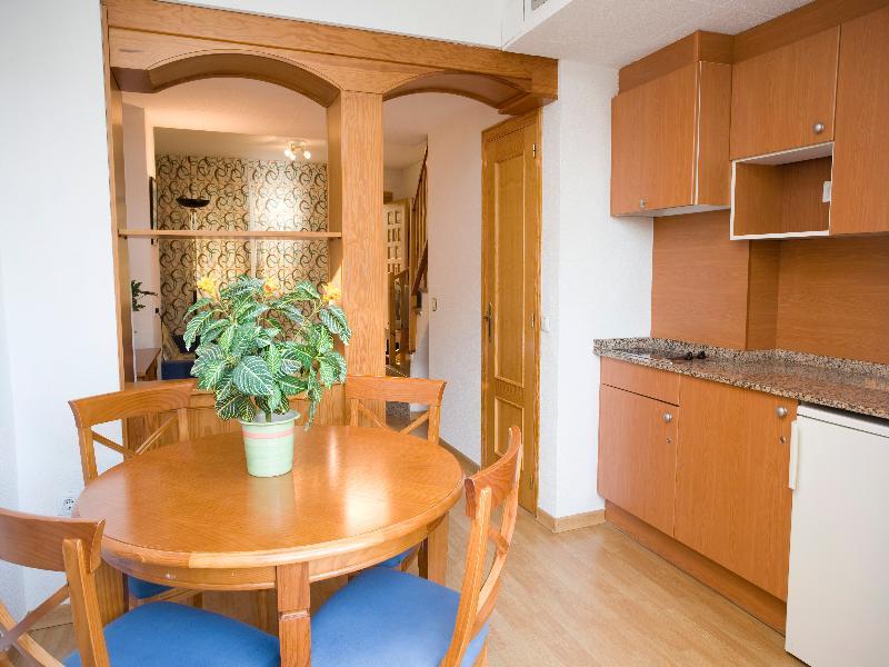 Apartamentos Turisticos Jardines Del Plaza Peñíscola Eksteriør billede
