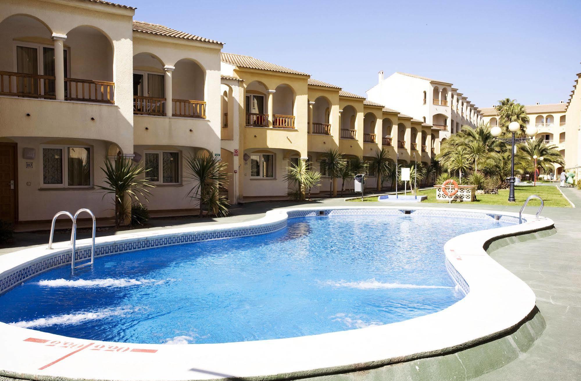 Apartamentos Turisticos Jardines Del Plaza Peñíscola Eksteriør billede