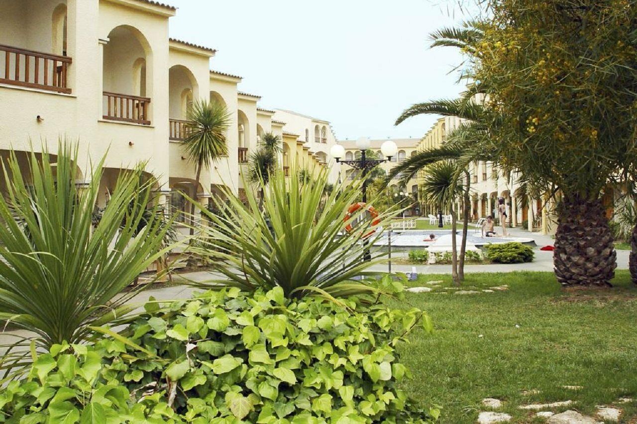 Apartamentos Turisticos Jardines Del Plaza Peñíscola Eksteriør billede